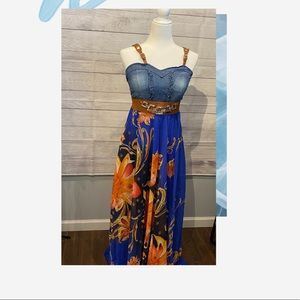 Maxi dress